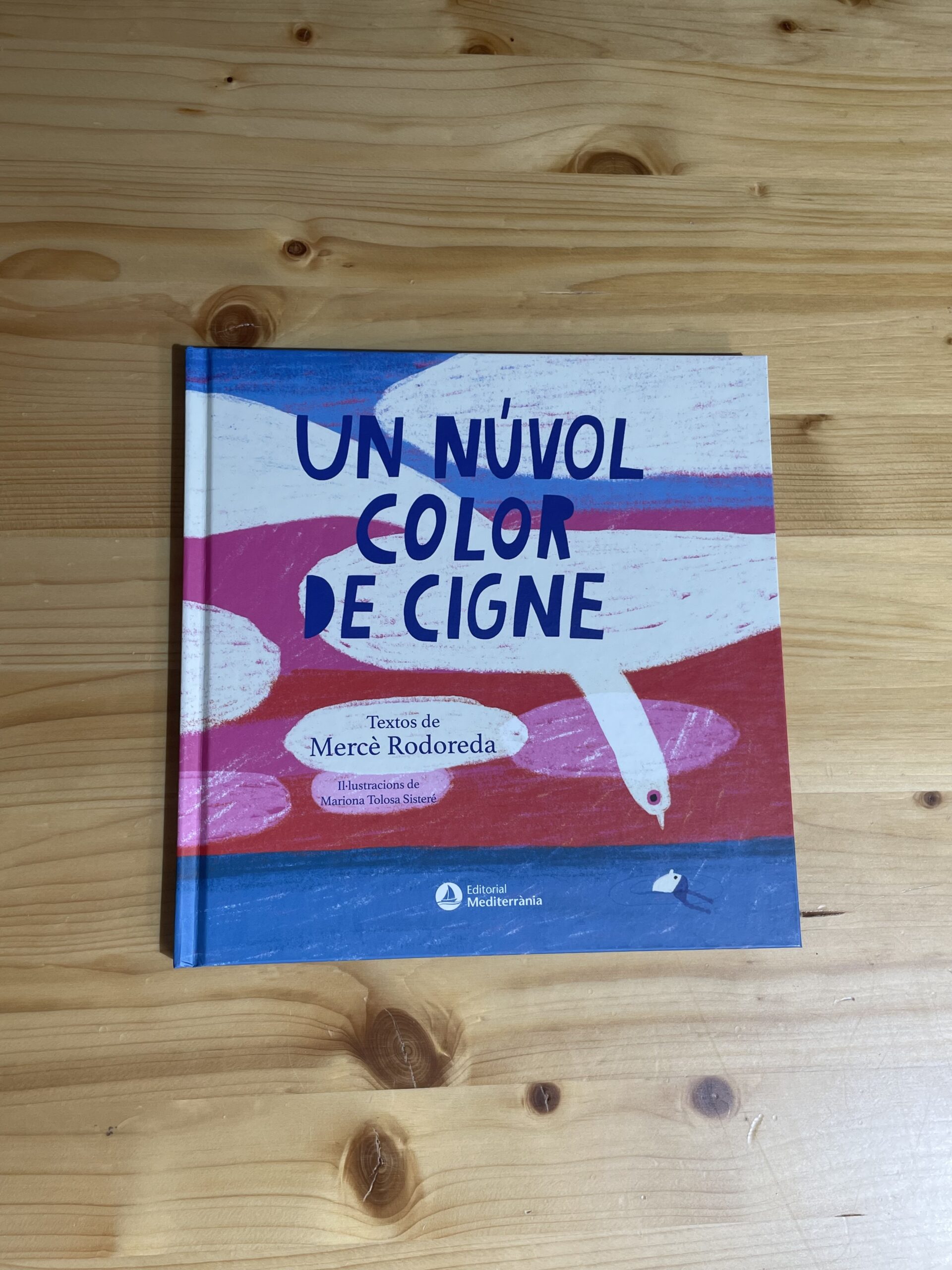 Un núvol de color cigne - Imatge 2
